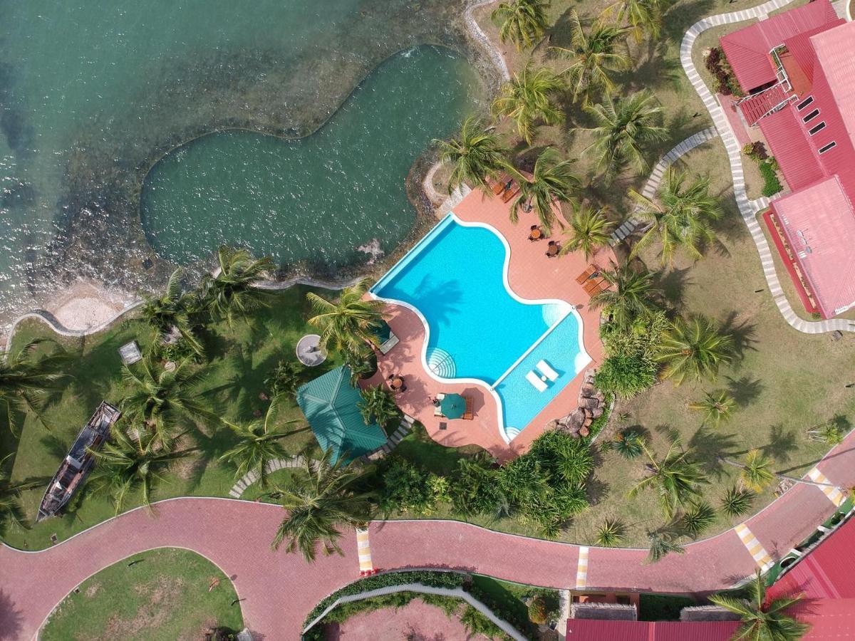 The Ocean Residence Langkawi Kuah Exterior foto